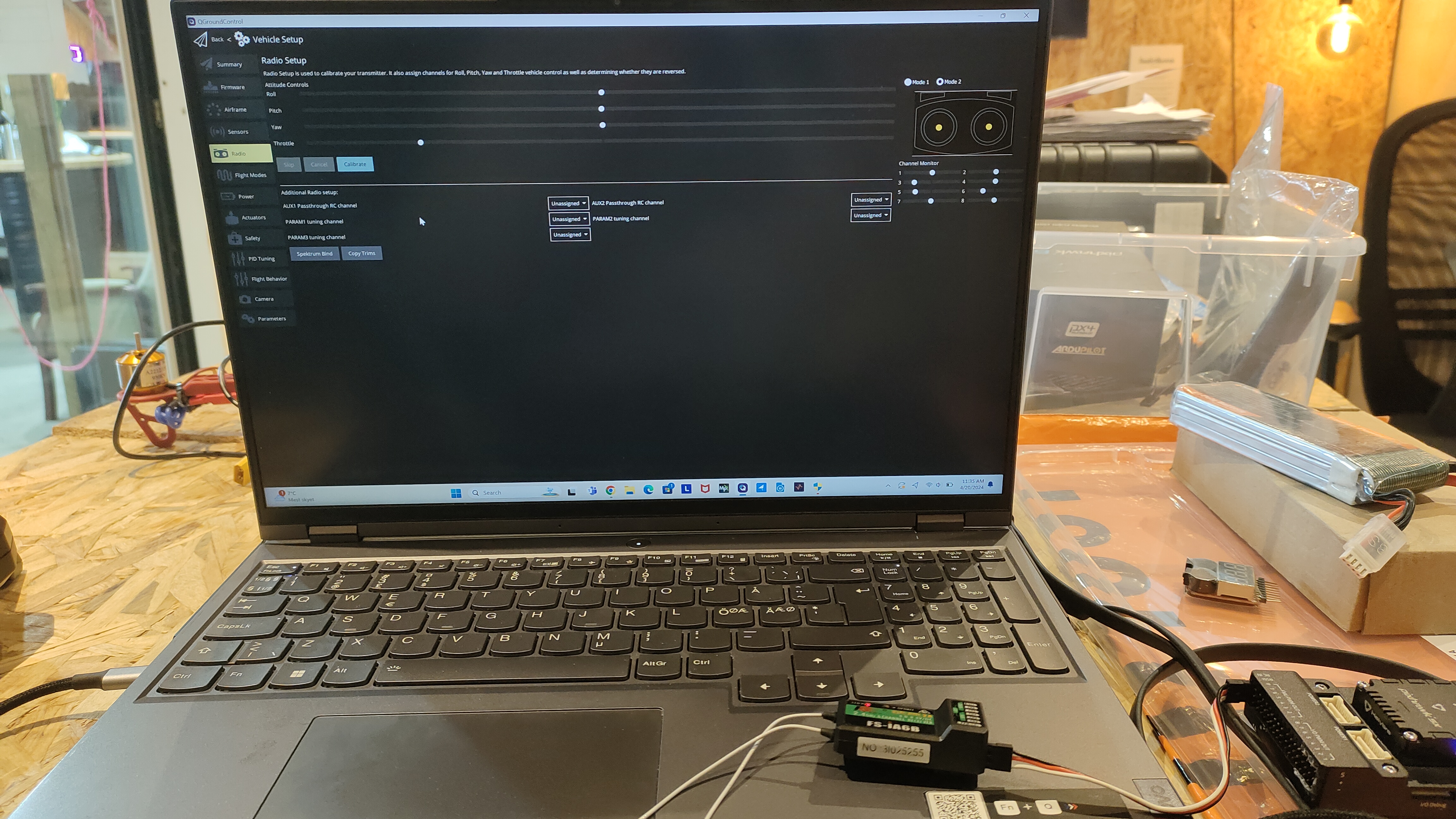 QGroundControl Radio Setup screen showing channel calibration